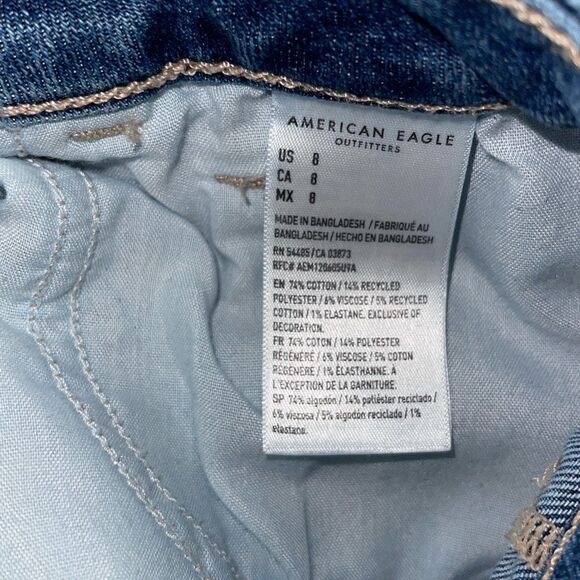 American Eagle Womens Frayed Hem Cutoff Denim Mom Shorts Mid Wash Blue Size 8 - Picture 4 of 6